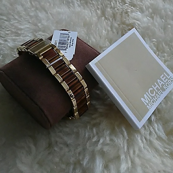 Michael Kors tortoise shell/gold watch main image 4